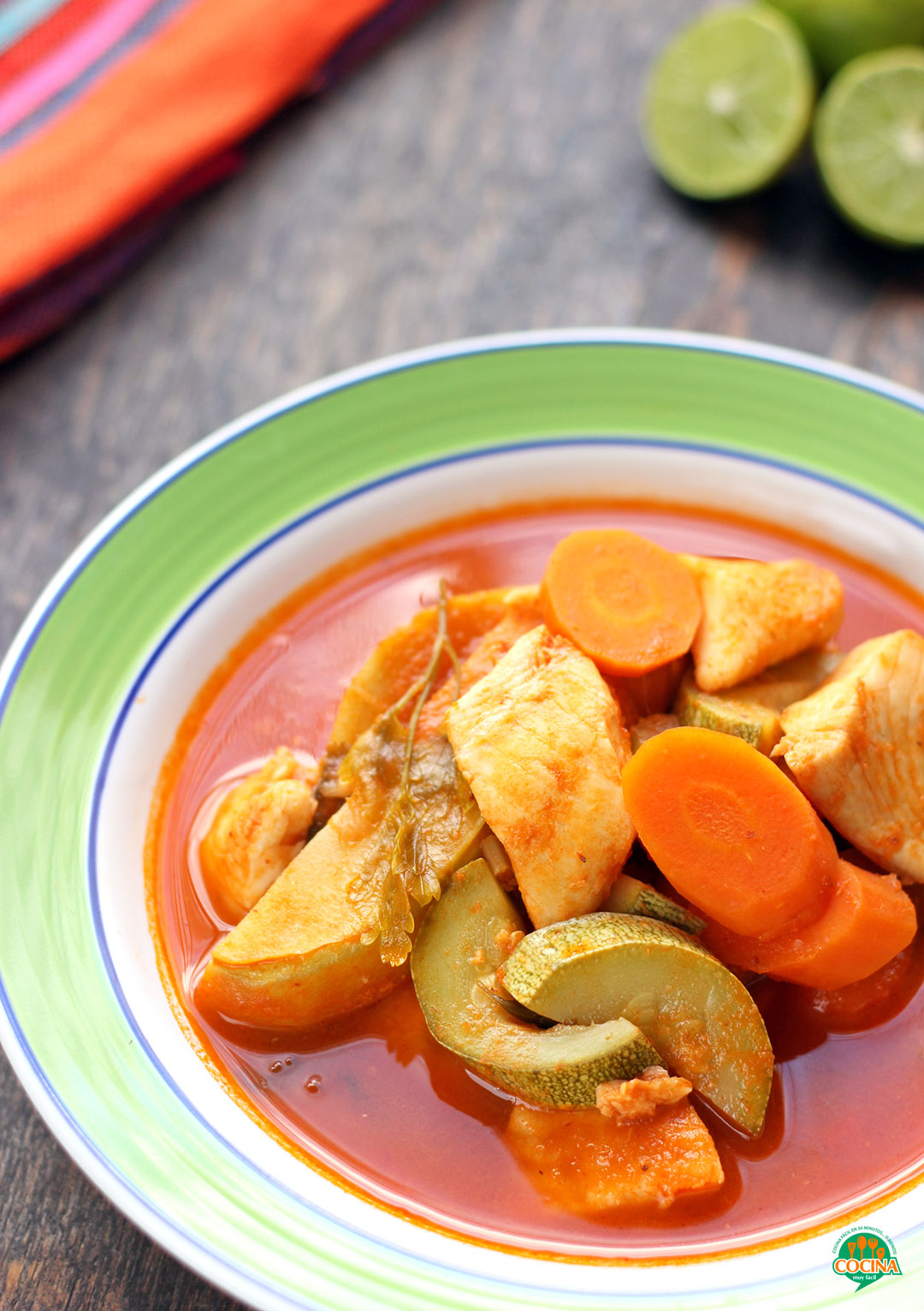 Caldo de pollo: receta fácil y cómo hacer el caldo básico de la cocina  mexicana