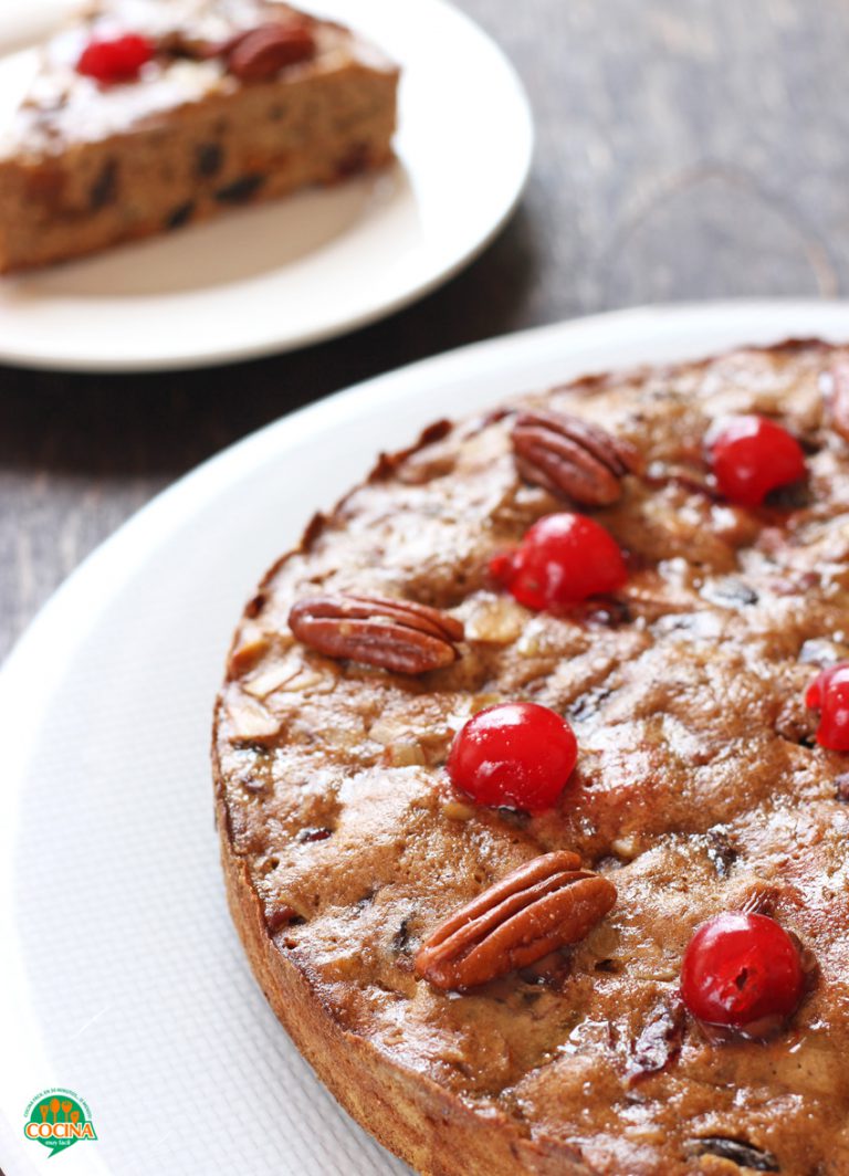 Tarta de frutos secos o fruitcake navideño. Receta | Cocina Muy Facil