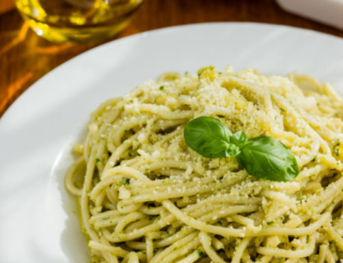 Spaghetti with basil almond pesto. Recipe